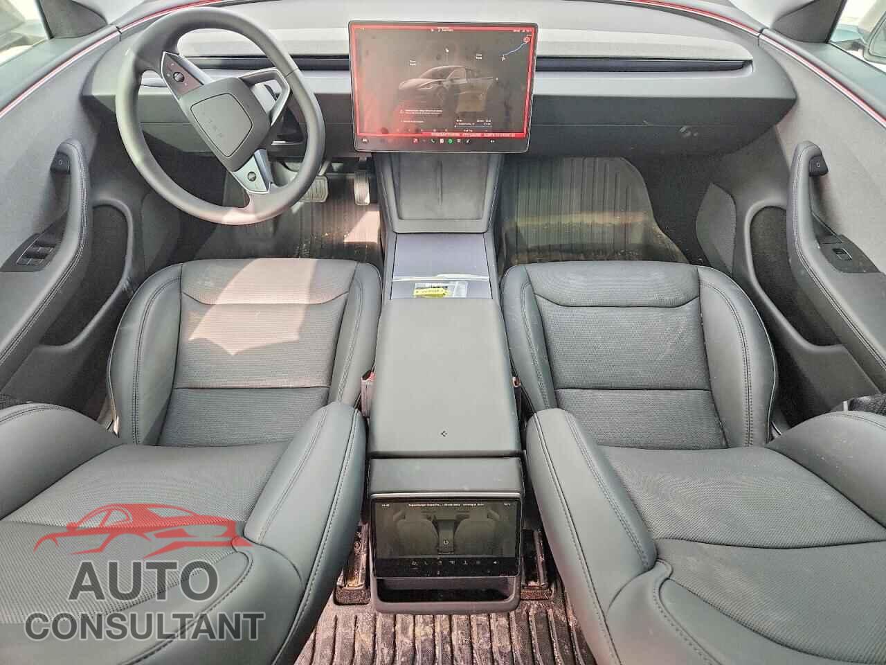 TESLA MODEL 3 2026 - 5YJ3E1EA9TF143038