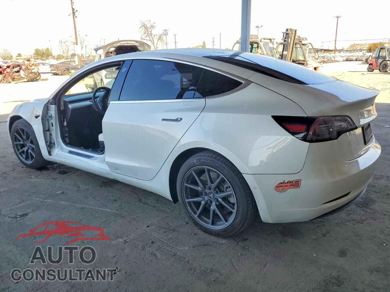 TESLA MODEL 3 2019 - 5YJ3E1EAXKF509359
