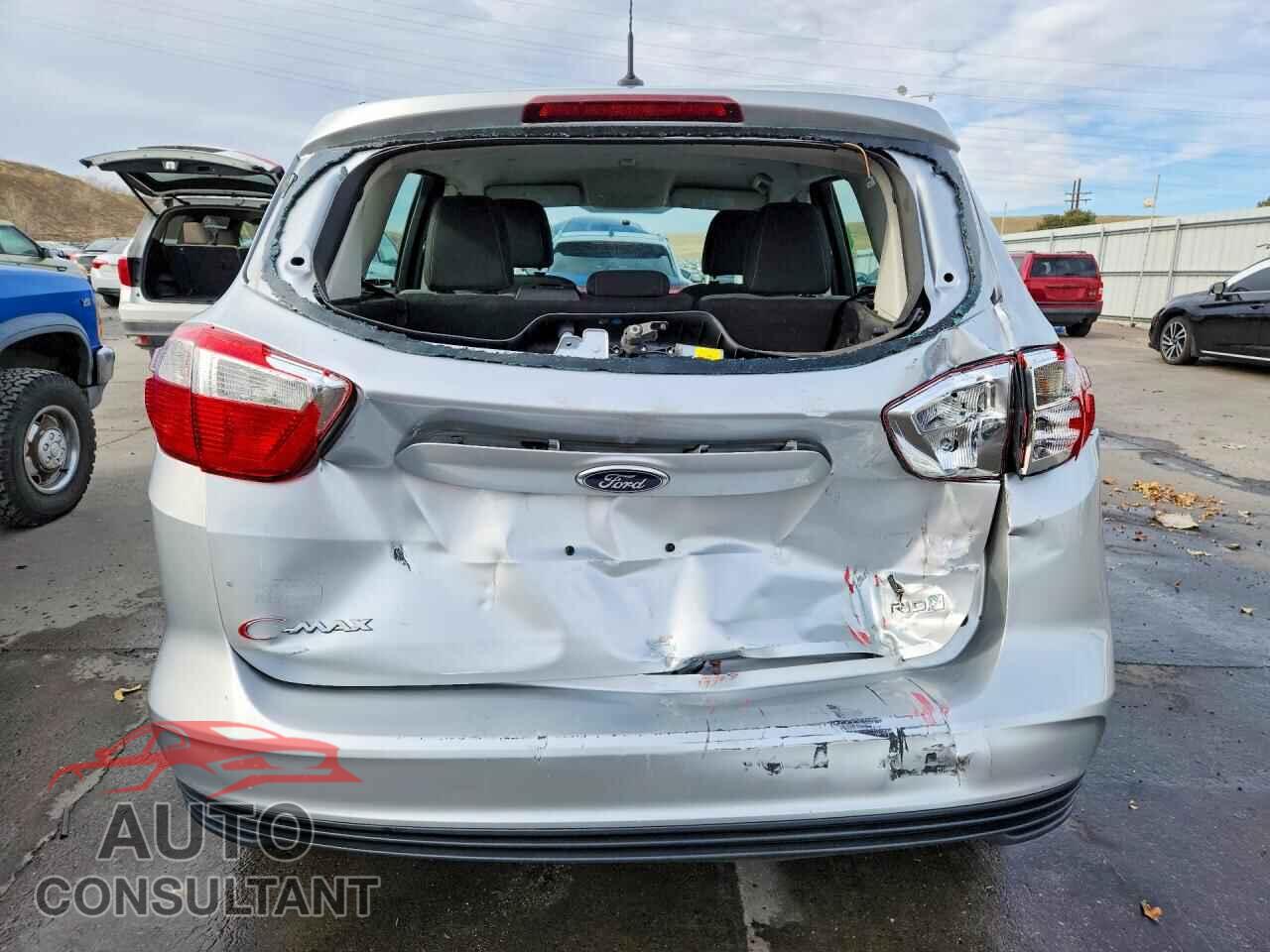 FORD CMAX 2015 - 1FADP5AU9FL113311