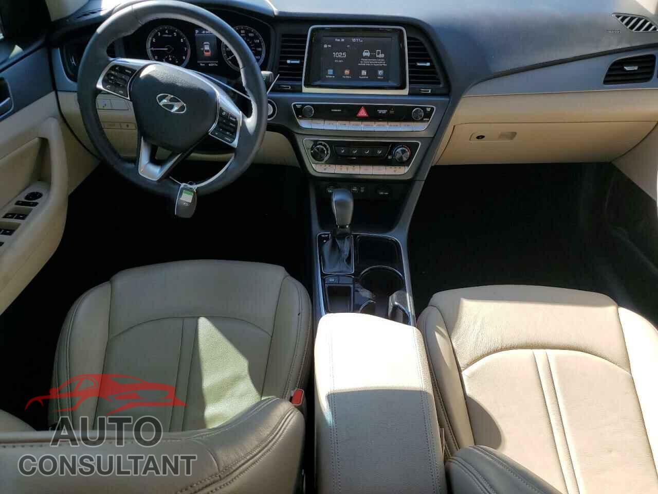 HYUNDAI SONATA 2018 - 5NPE34AF1JH643159