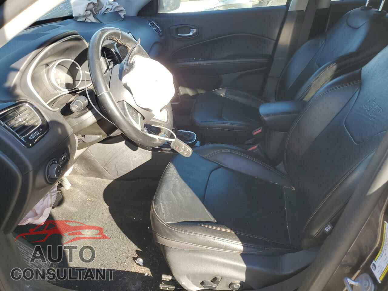 JEEP COMPASS 2020 - 3C4NJDCB1LT153372