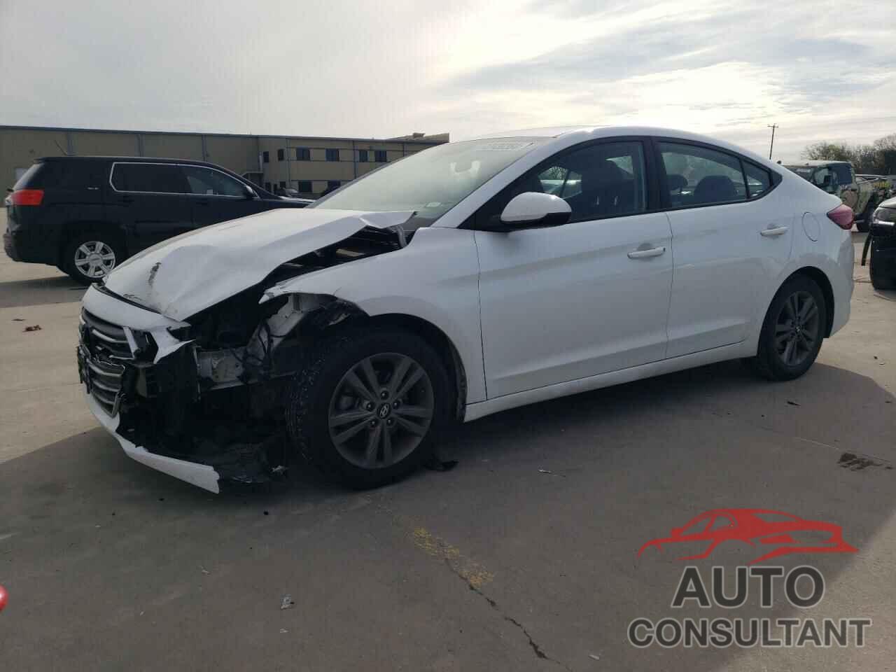 HYUNDAI ELANTRA 2018 - 5NPD84LF3JH297366
