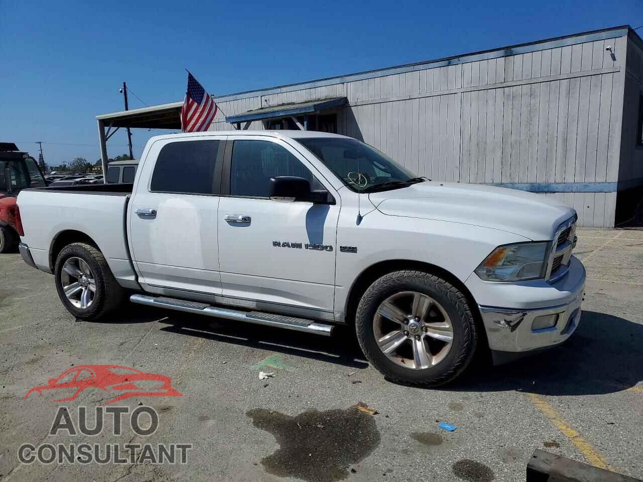 DODGE RAM 1500 2011 - 1D7RB1CT8BS564733