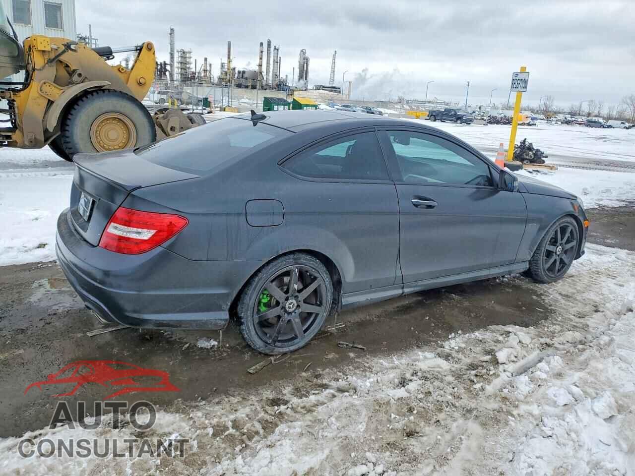 MERCEDES-BENZ C-CLASS 2012 - WDDGJ5HB7CF734253