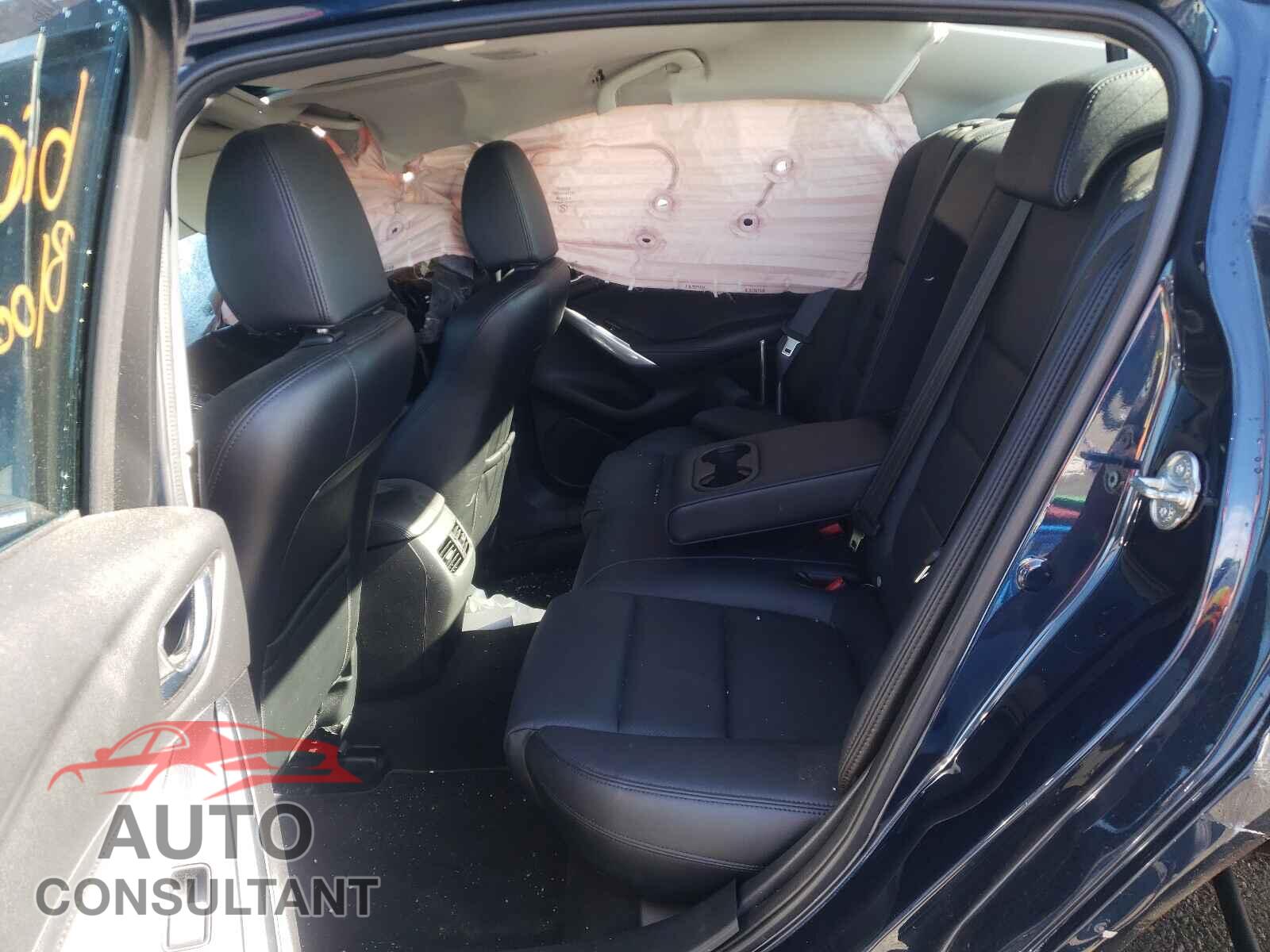 MAZDA 6 2017 - JM1GL1V56H1118351