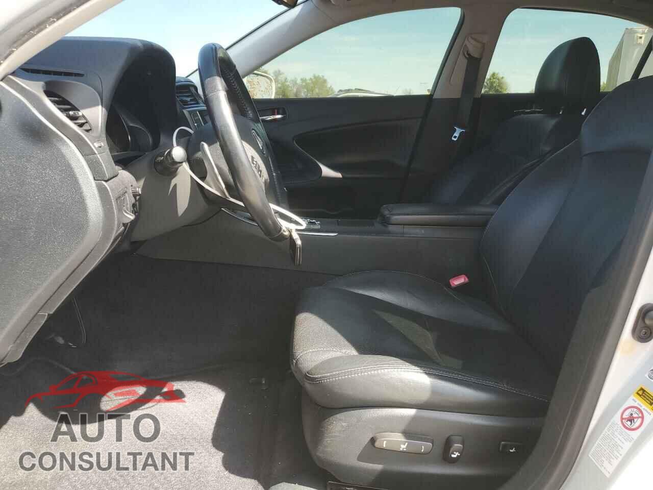 LEXUS IS 2009 - JTHBK262095092443