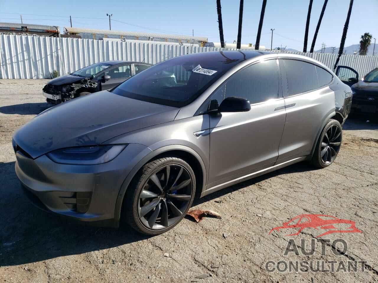 TESLA MODEL X 2016 - 5YJXCBE49GF001883