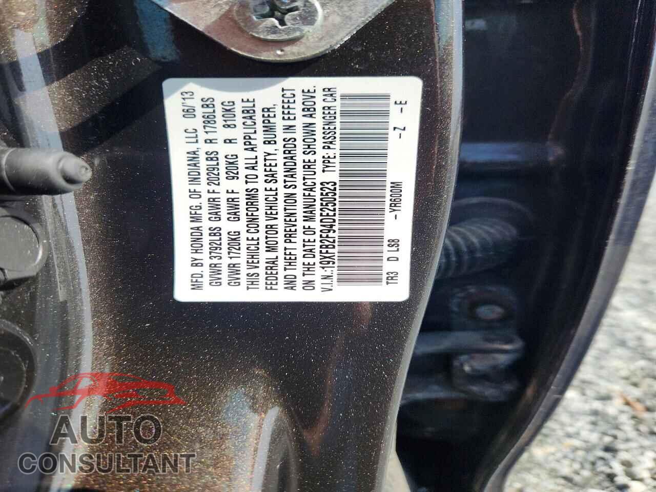 HONDA CIVIC 2013 - 19XFB2F94DE250523