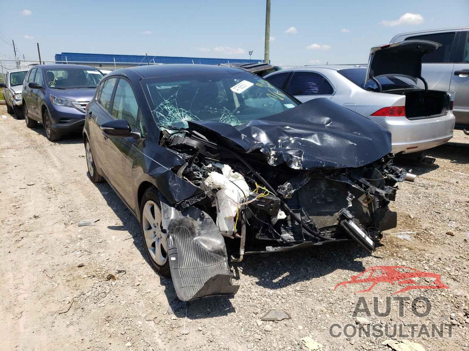 KIA FORTE 2016 - KNAFK5A89G5540673