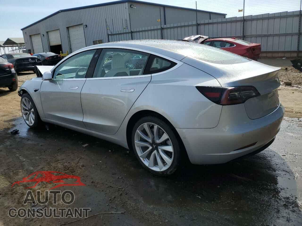 TESLA MODEL 3 2018 - 5YJ3E1EB6JF097285