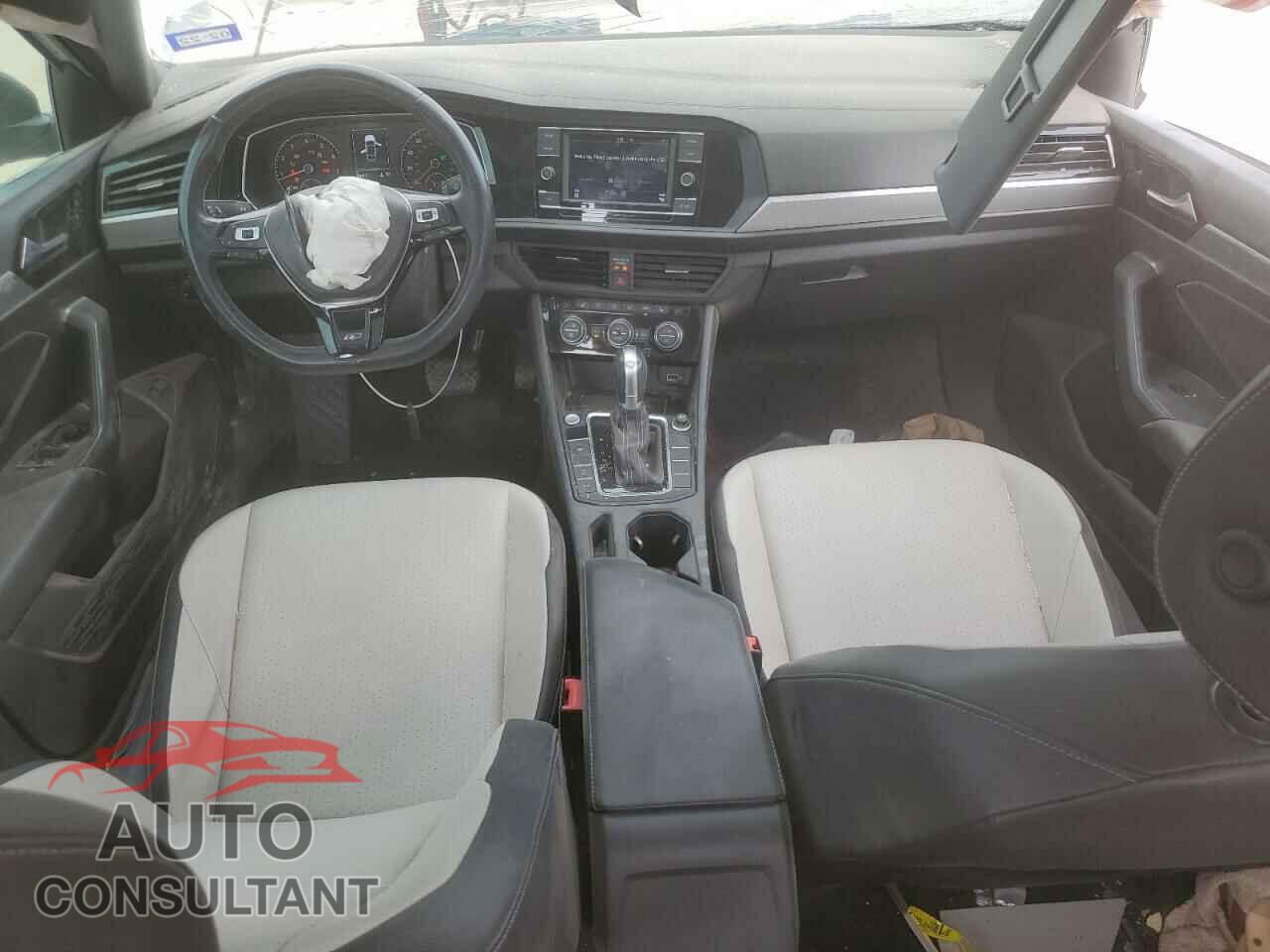 VOLKSWAGEN JETTA 2019 - 3VWC57BU9KM262667
