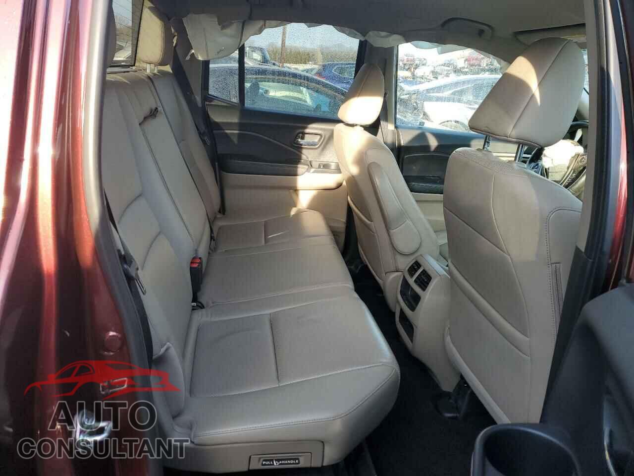 HONDA RIDGELINE 2017 - 5FPYK3F51HB009585