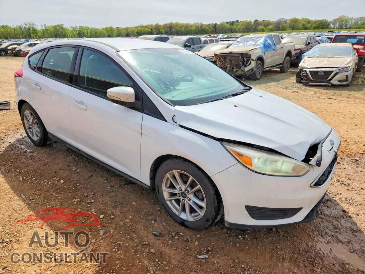 FORD FOCUS 2017 - 1FADP3K21HL224858