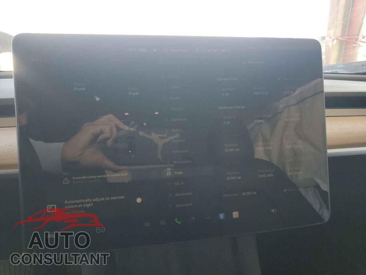 TESLA MODEL 3 2023 - 5YJ3E1EA0PF407477