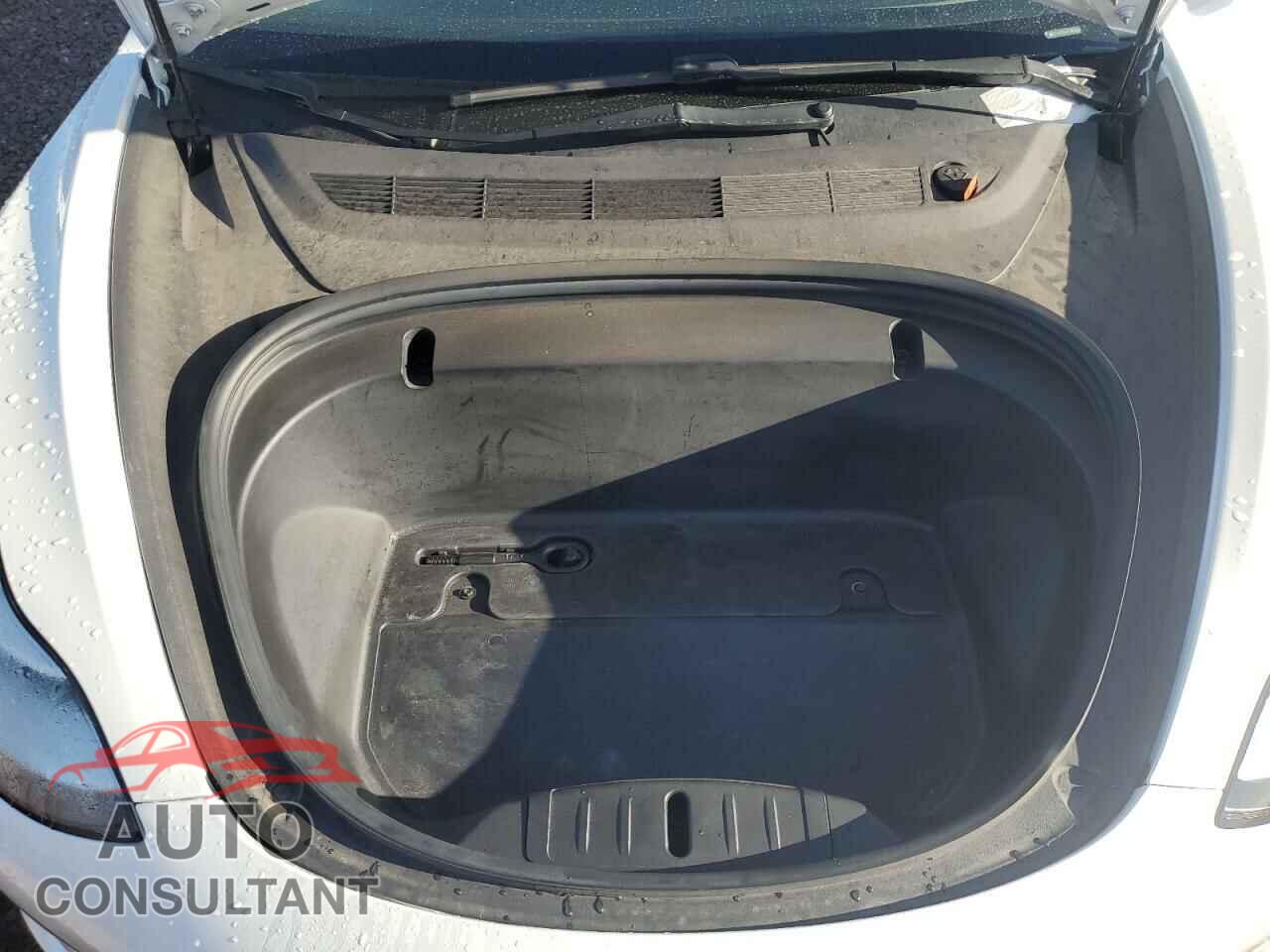TESLA MODEL 3 2020 - 5YJ3E1EBXLF621783