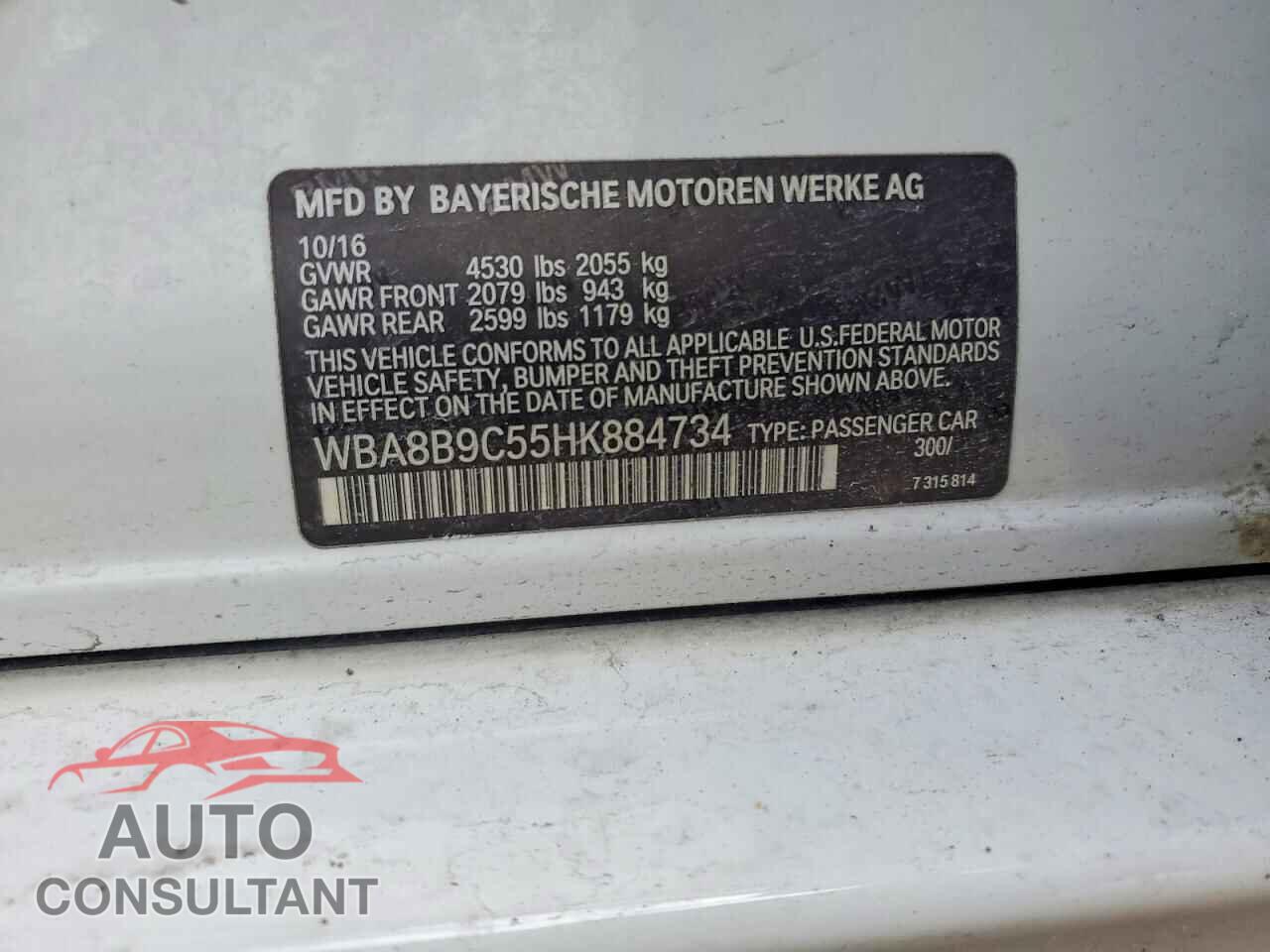 BMW 3 SERIES 2017 - WBA8B9C55HK884734