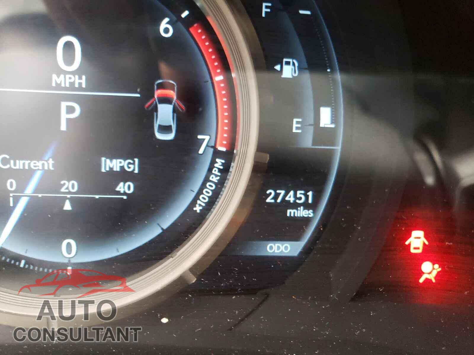 LEXUS IS 2017 - JTHBA1D26H5043083