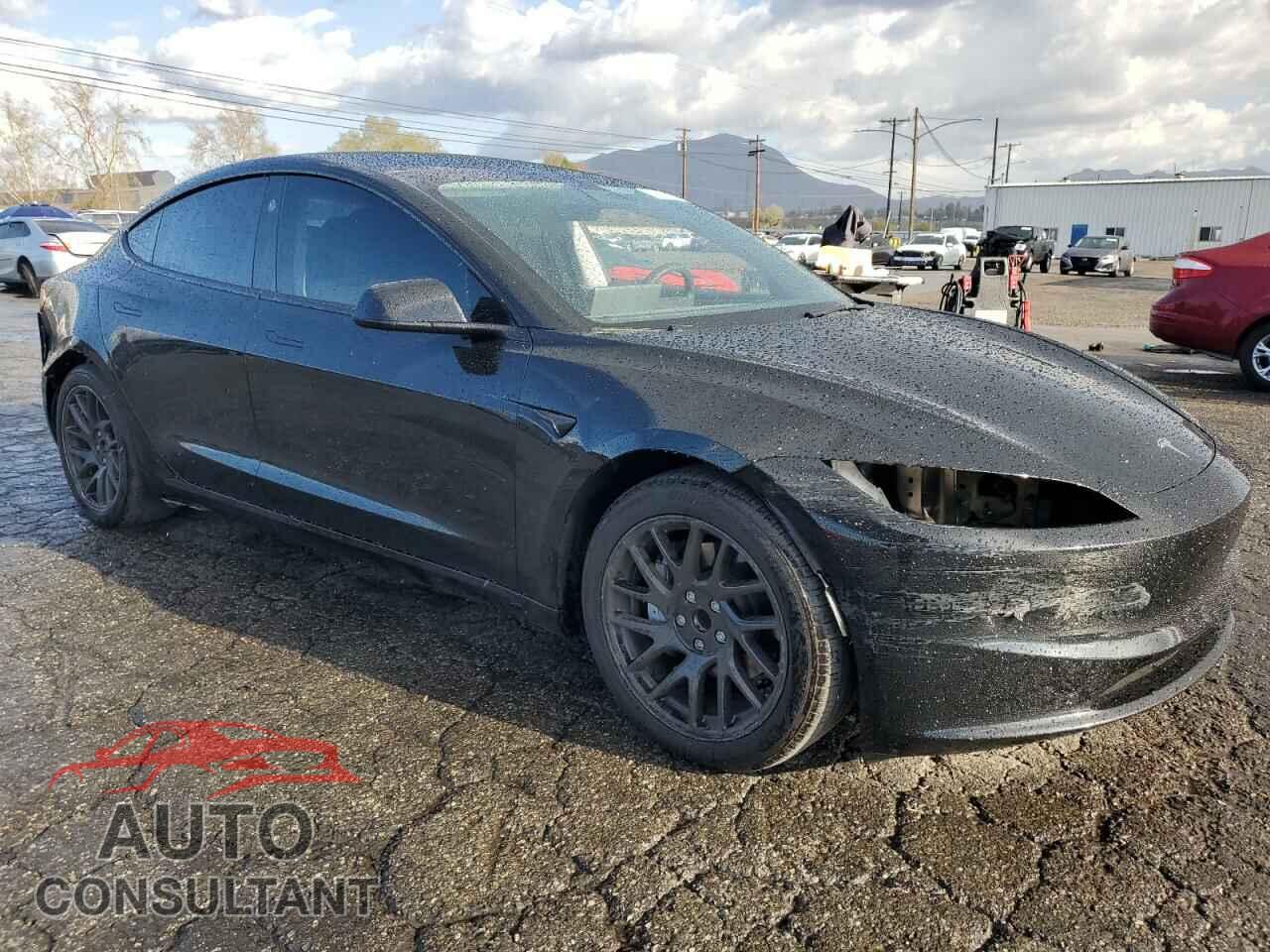 TESLA MODEL 3 2024 - 5YJ3E1EA5RF738574
