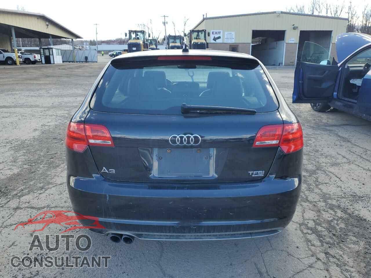 AUDI A3 2013 - WAUDFCFM5DA034119
