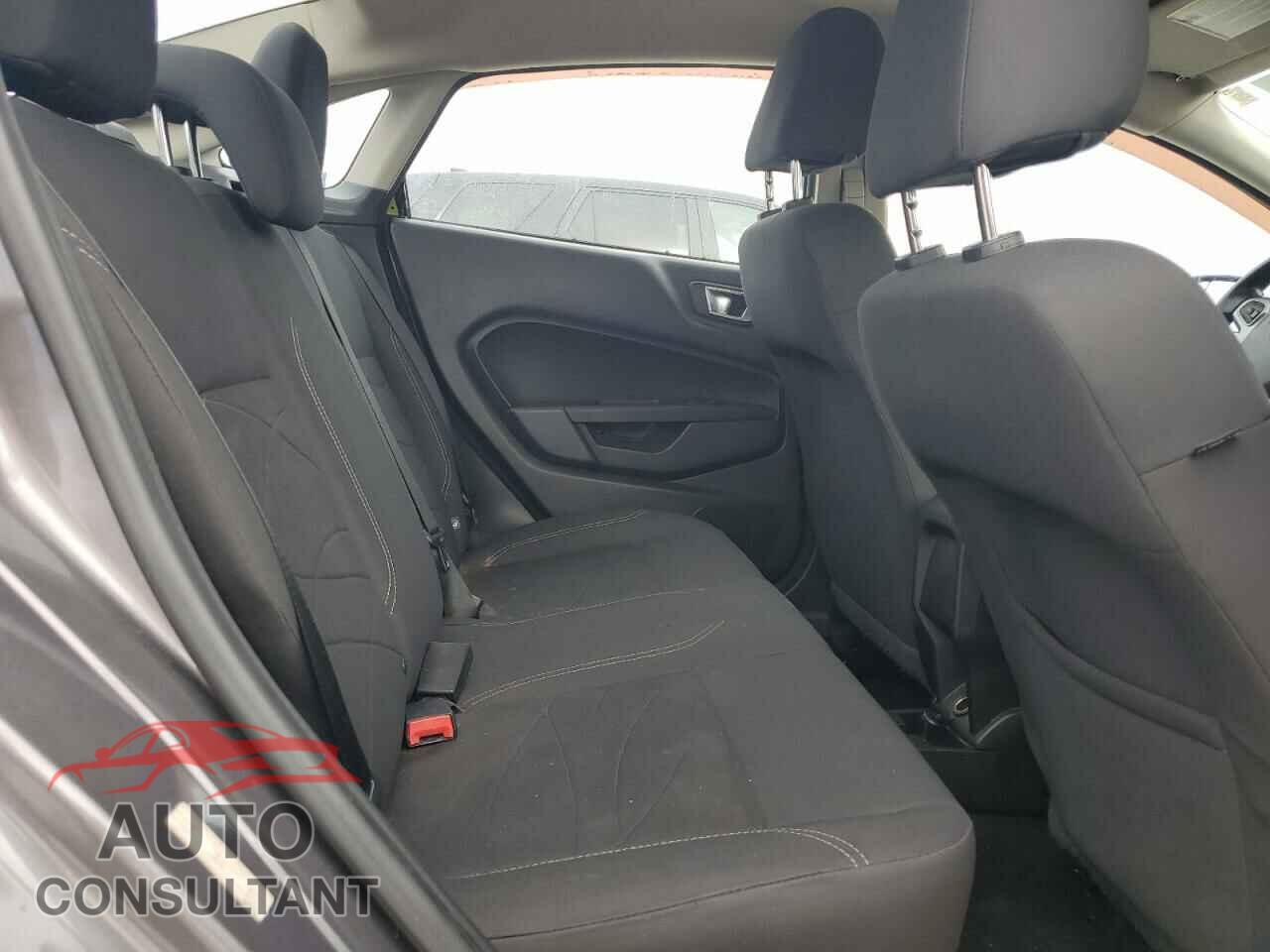 FORD FIESTA 2014 - 3FADP4BJ5EM201915