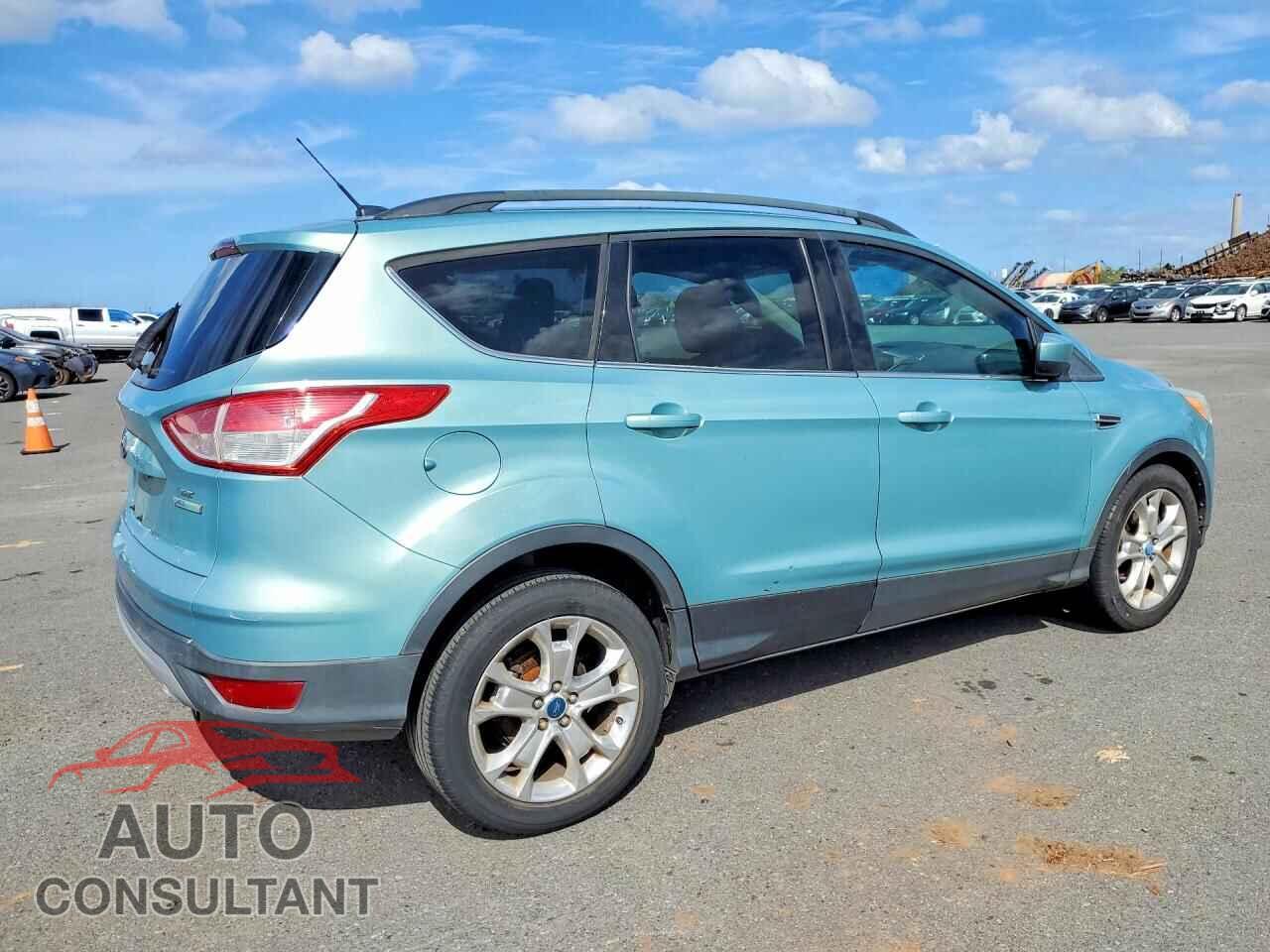FORD ESCAPE 2013 - 1FMCU0GX4DUC62568