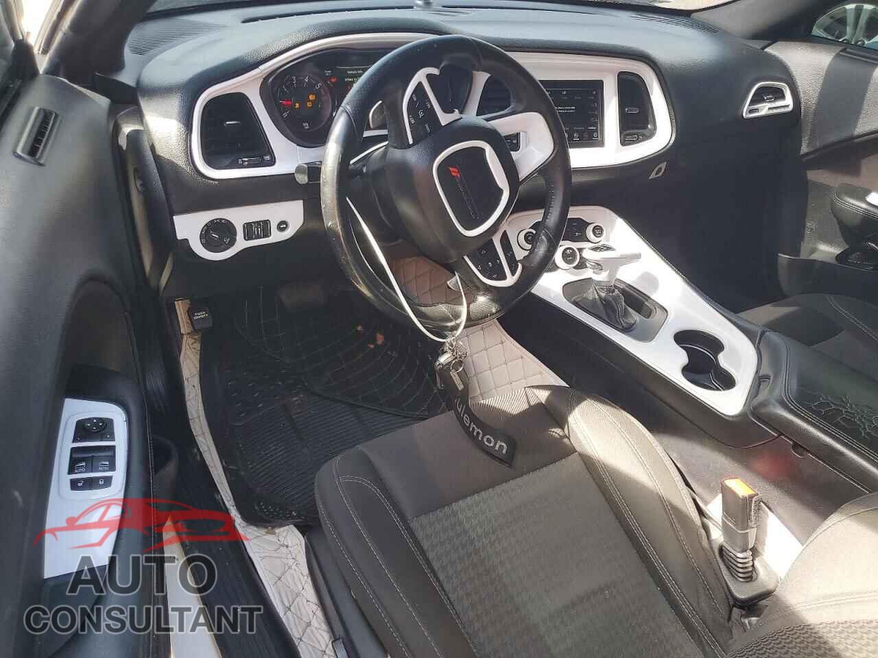 DODGE CHALLENGER 2016 - 2C3CDZBT2GH232493