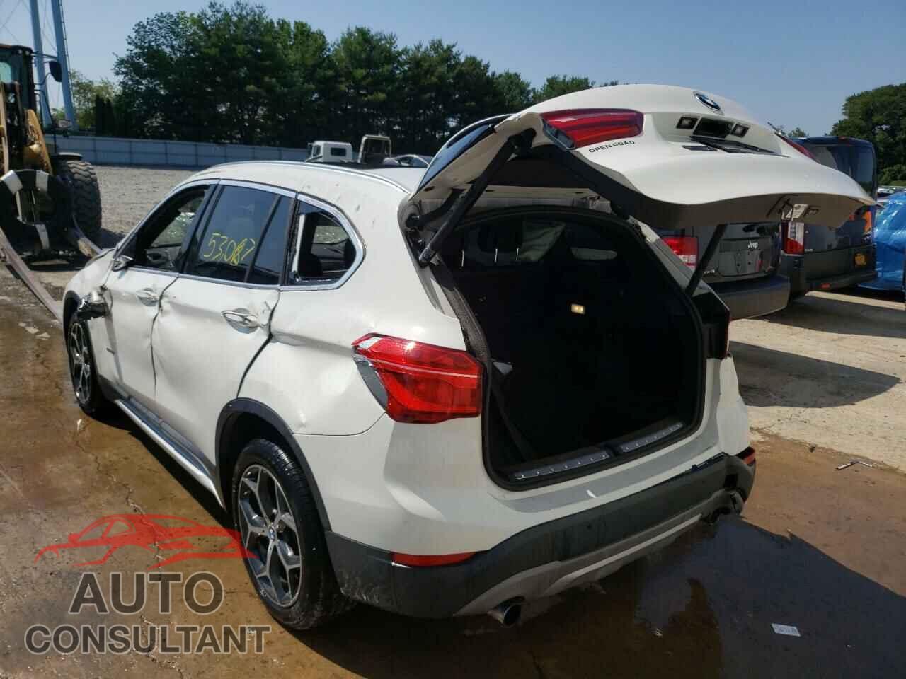 BMW X1 2017 - WBXHT3C30H5F83157
