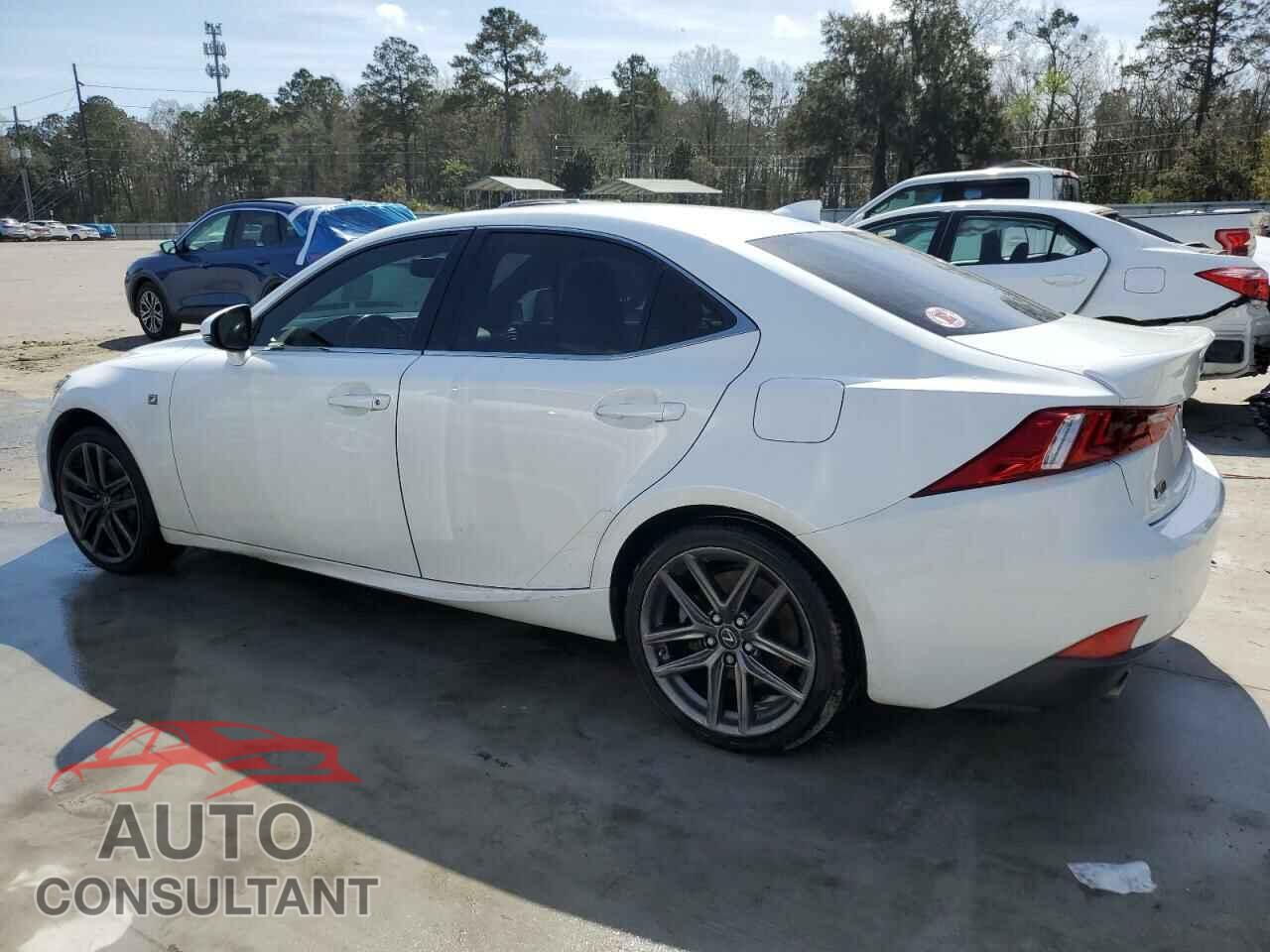 LEXUS IS 2016 - JTHBE1D26G5026870