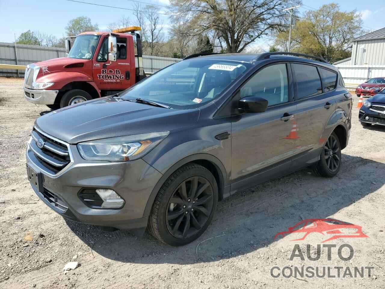 FORD ESCAPE 2017 - 1FMCU0GD0HUC84952