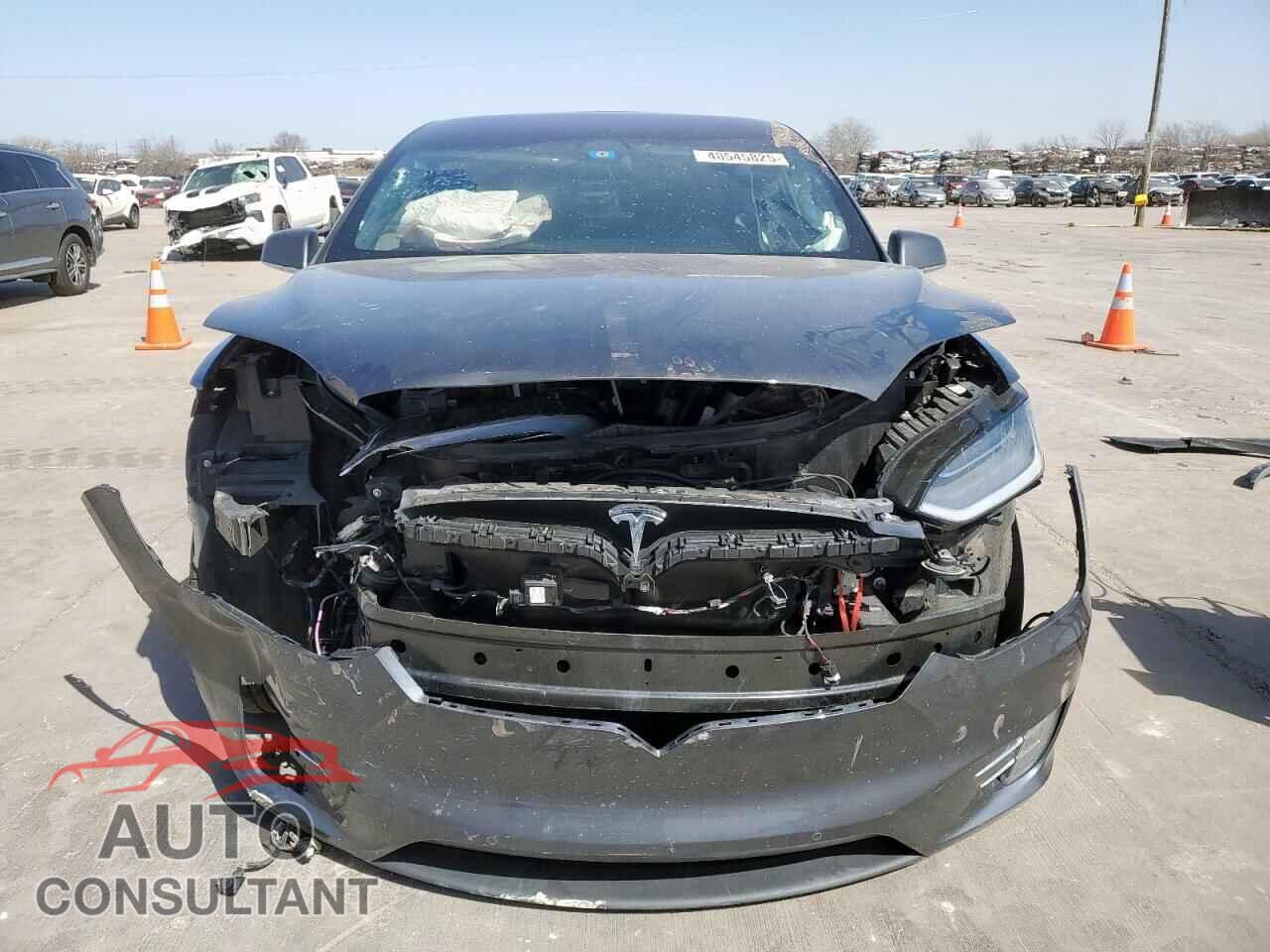 TESLA MODEL X 2019 - 5YJXCBE24KF192166