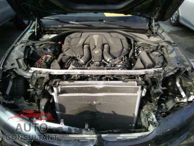 BMW 7 SERIES 2016 - WBA7F0C54GGL99594