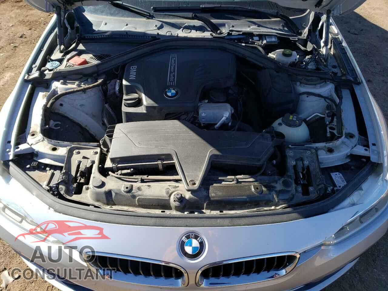 BMW 3 SERIES 2016 - WBA8E3G57GNU38595