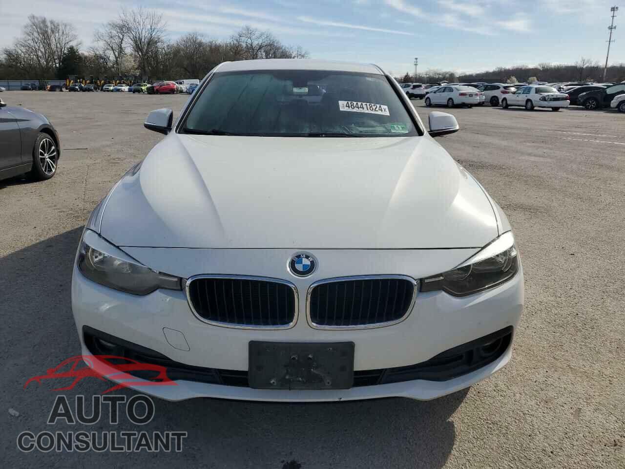 BMW 3 SERIES 2016 - WBA8E1G57GNU10008
