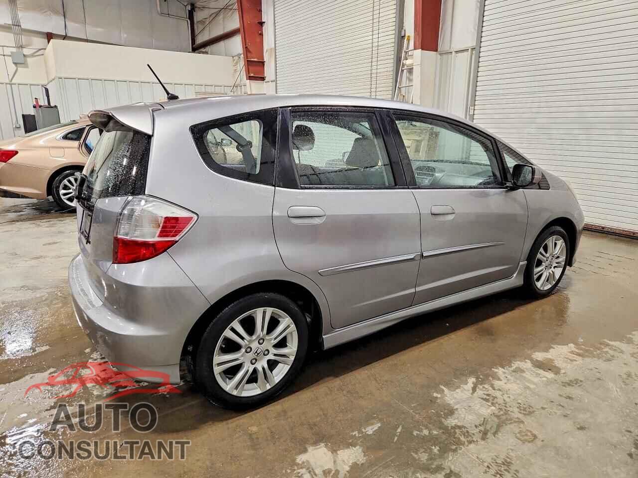 HONDA FIT 2009 - JHMGE88489C003812