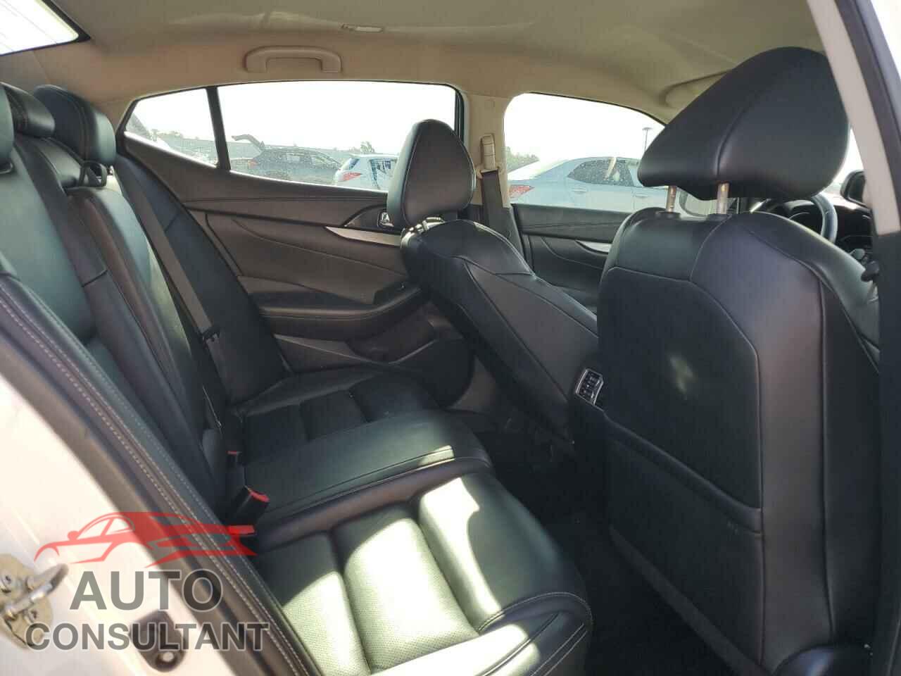 NISSAN MAXIMA 2017 - 1N4AA6AP7HC373679