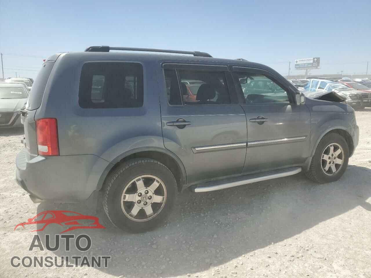 HONDA PILOT 2011 - 5FNYF3H90BB045465