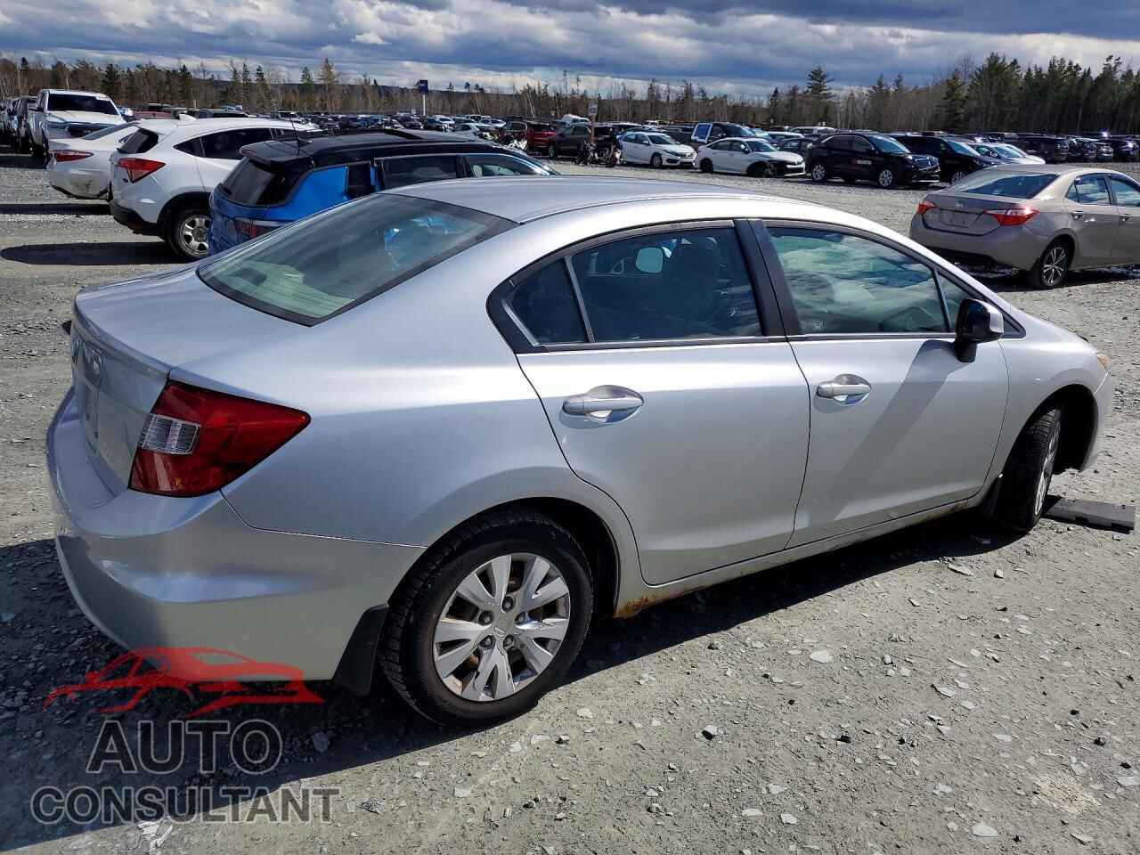 HONDA CIVIC 2012 - 2HGFB2E47CH022221