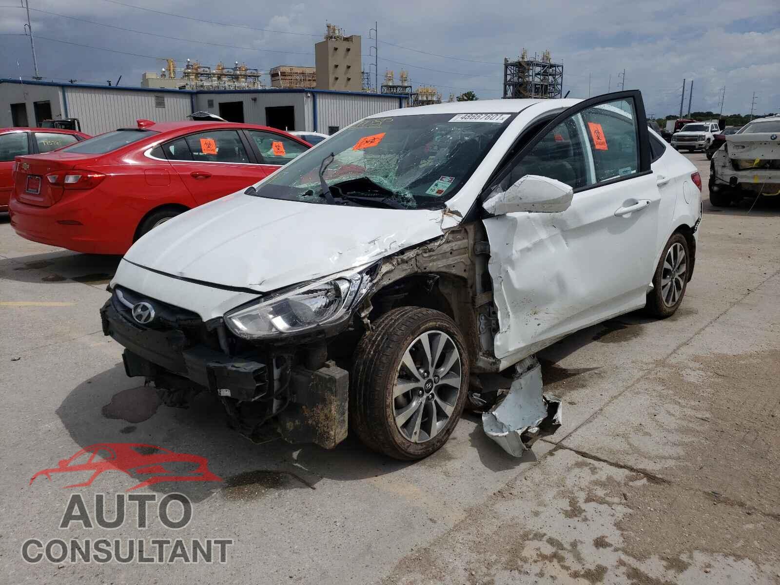 HYUNDAI ACCENT 2017 - KMHCT4AE3HU323268