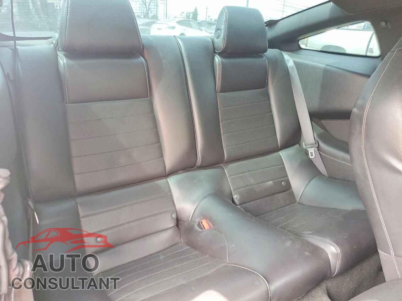 FORD MUSTANG 2013 - 1ZVBP8CF3D5265052