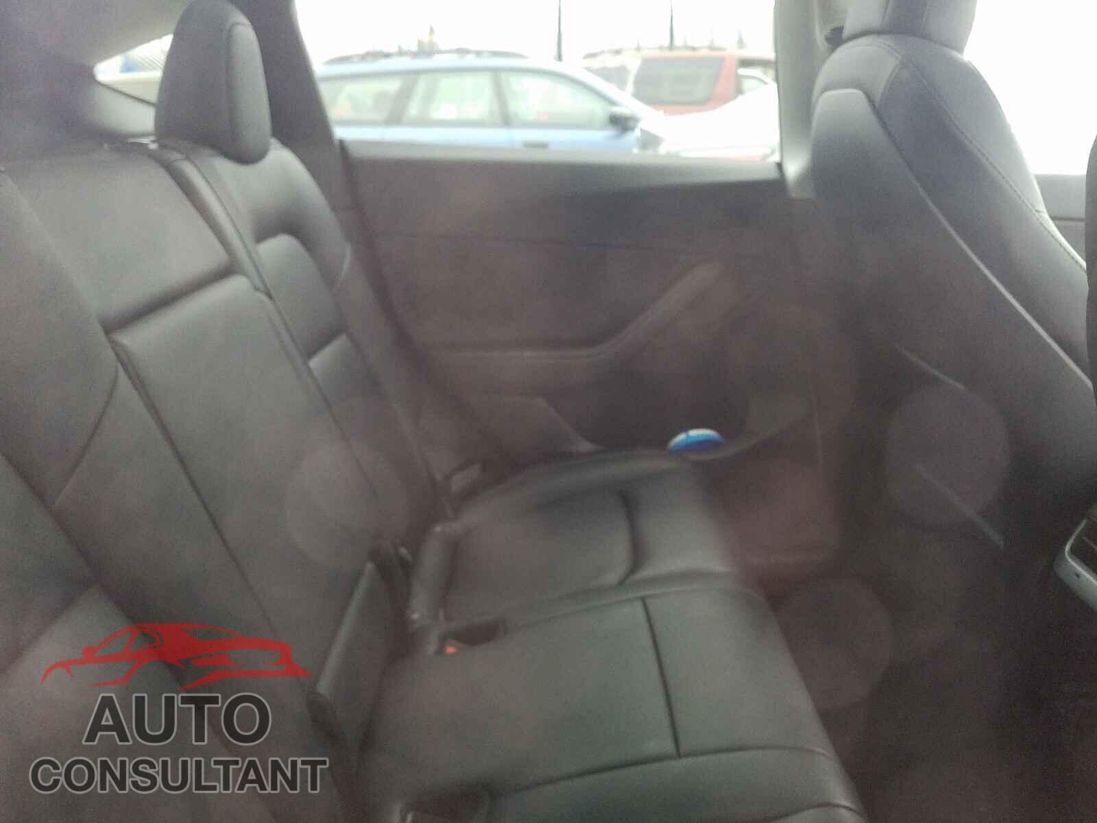 TESLA MODEL Y 2020 - 5YJYGDEE6LF059280