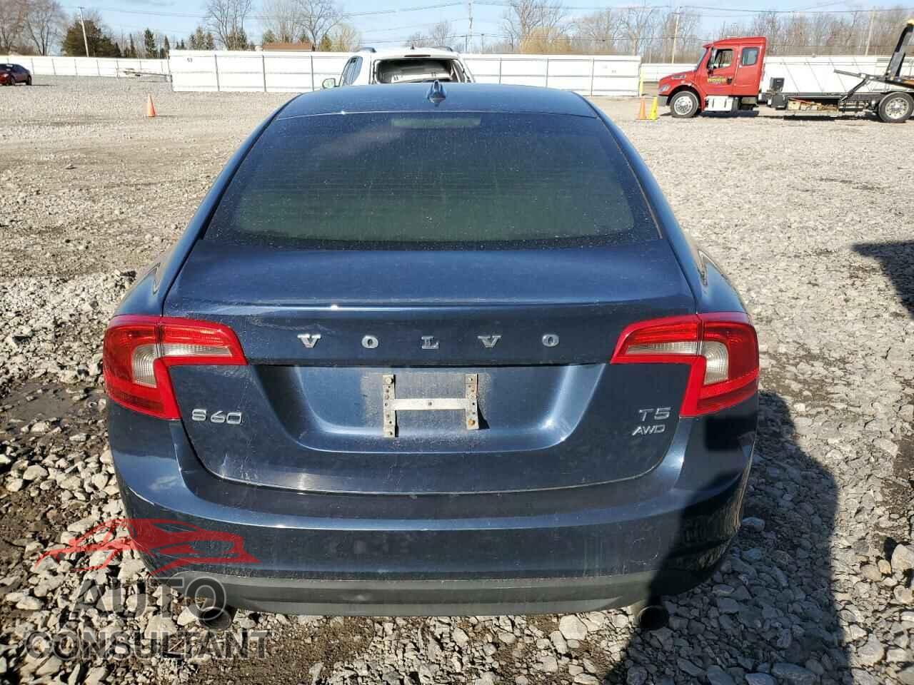 VOLVO S60 2013 - YV1612FH3D2186878