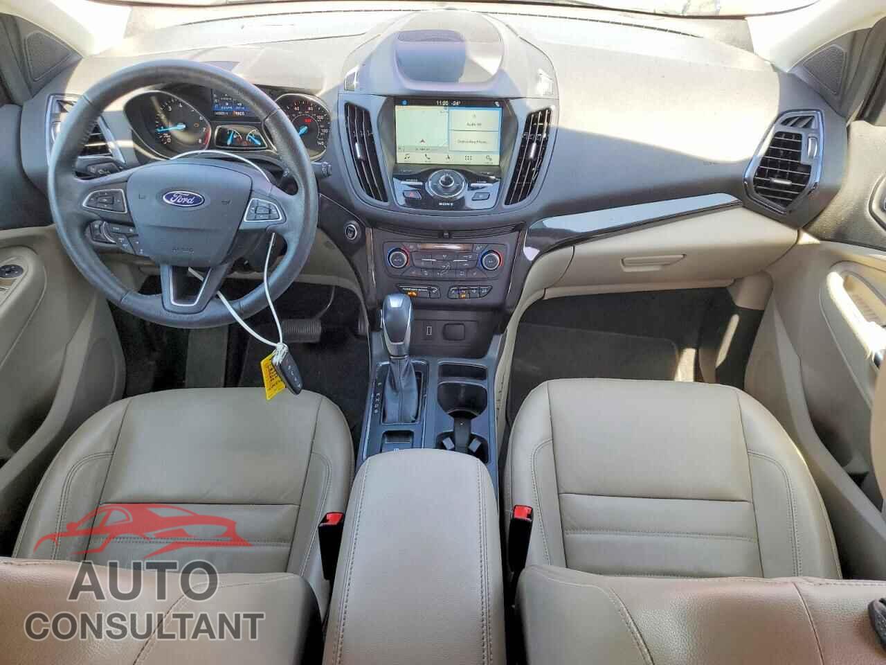 FORD ESCAPE 2019 - 1FMCU0J93KUC04846