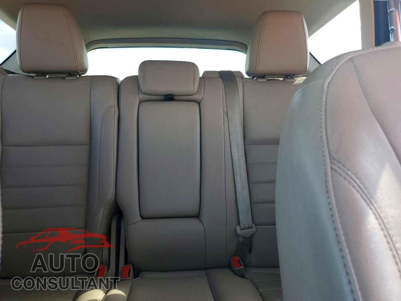 FORD ESCAPE 2014 - 1FMCU0J94EUD70085