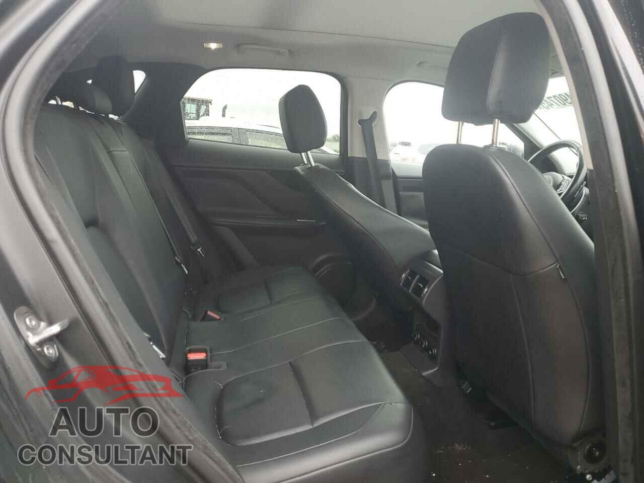JAGUAR F-PACE 2017 - SADCJ2BVXHA892105