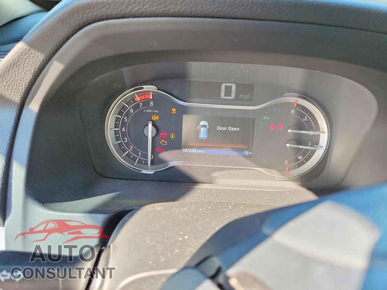HONDA PILOT 2017 - 5FNYF5H73HB038349