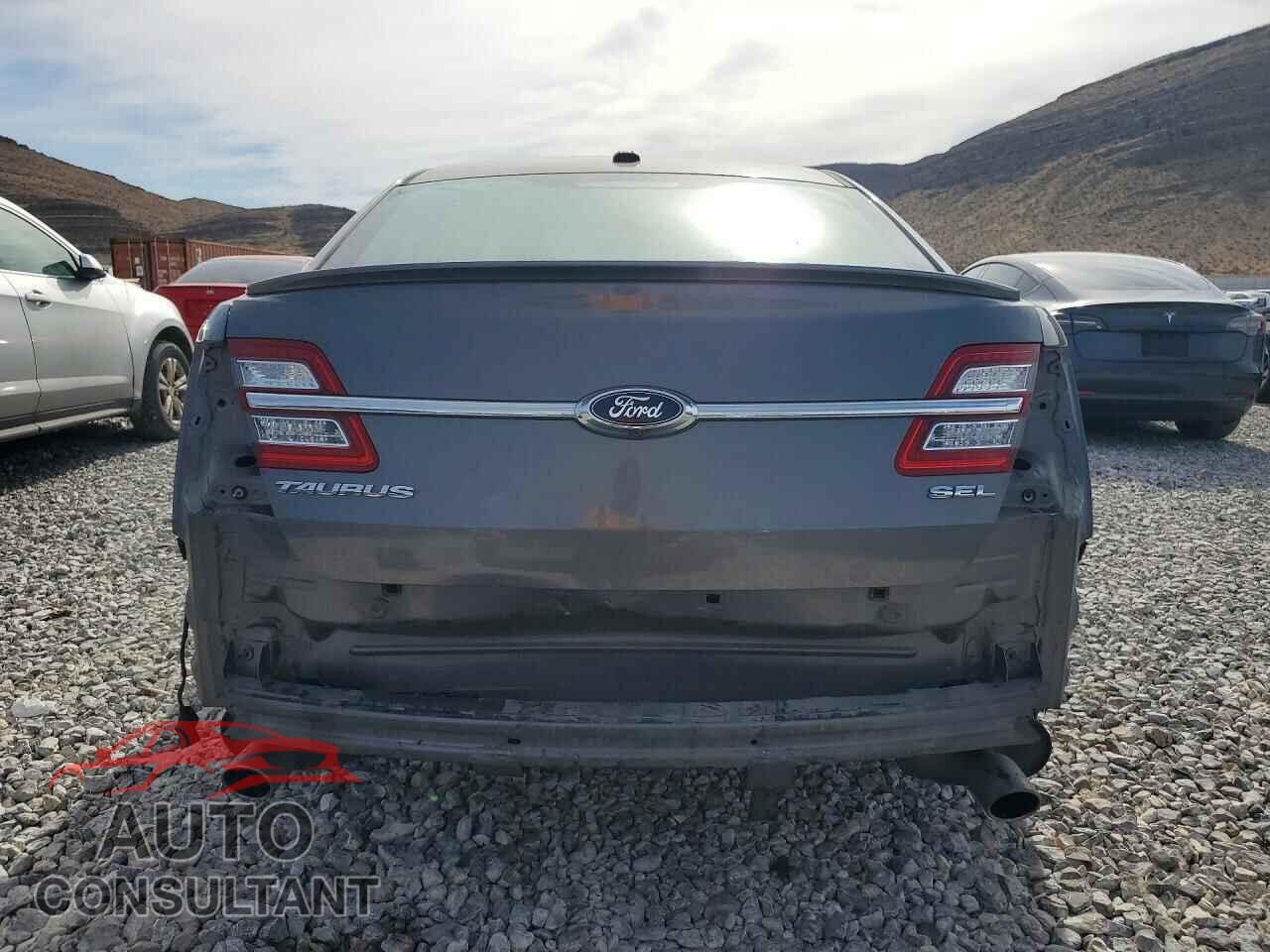 FORD TAURUS 2013 - 1FAHP2E82DG175345