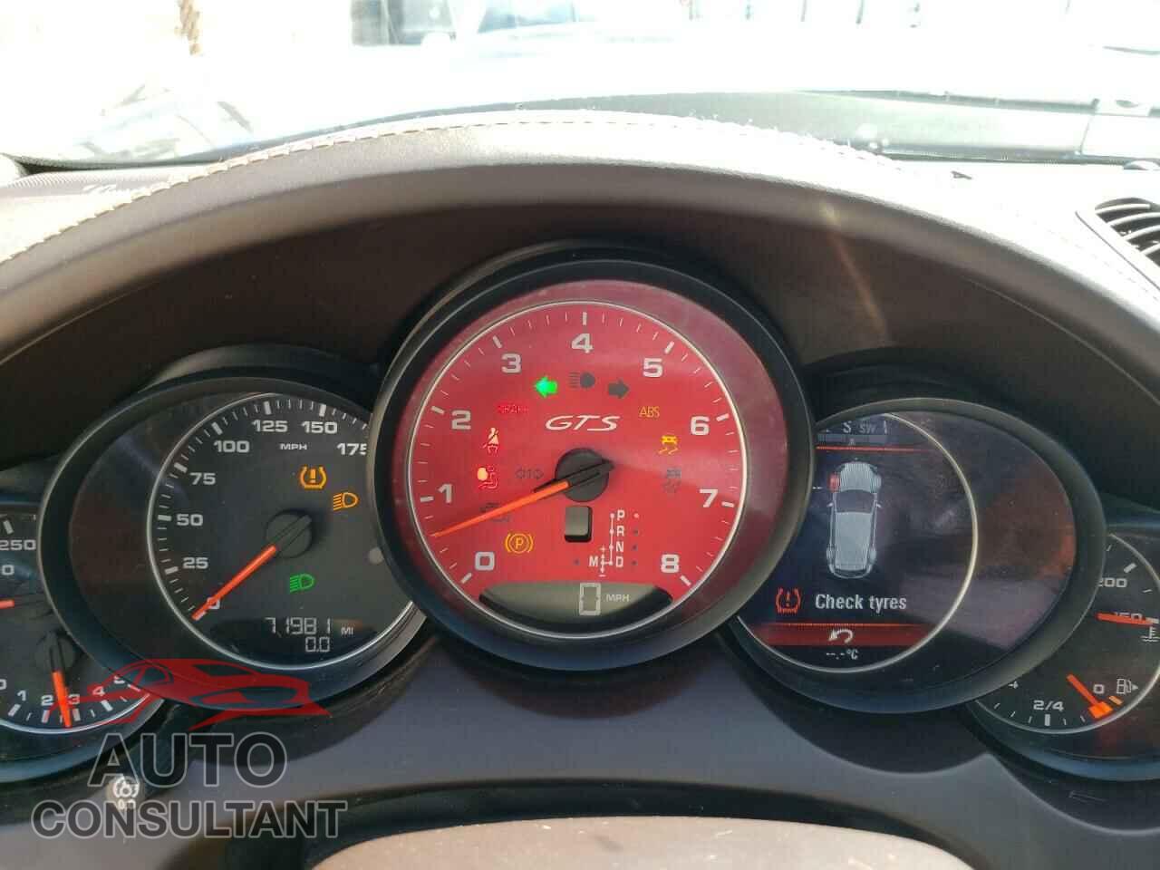 PORSCHE CAYENNE 2016 - WP1AD2A20GLA77642