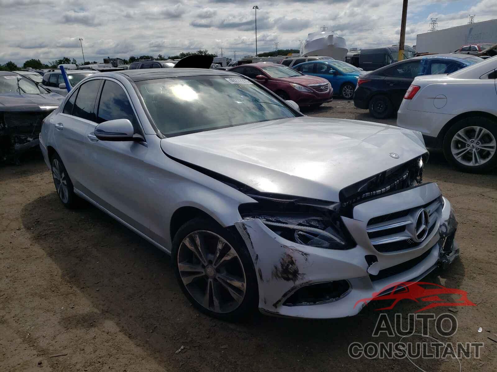 MERCEDES-BENZ C-CLASS 2016 - 55SWF4KB9GU170673