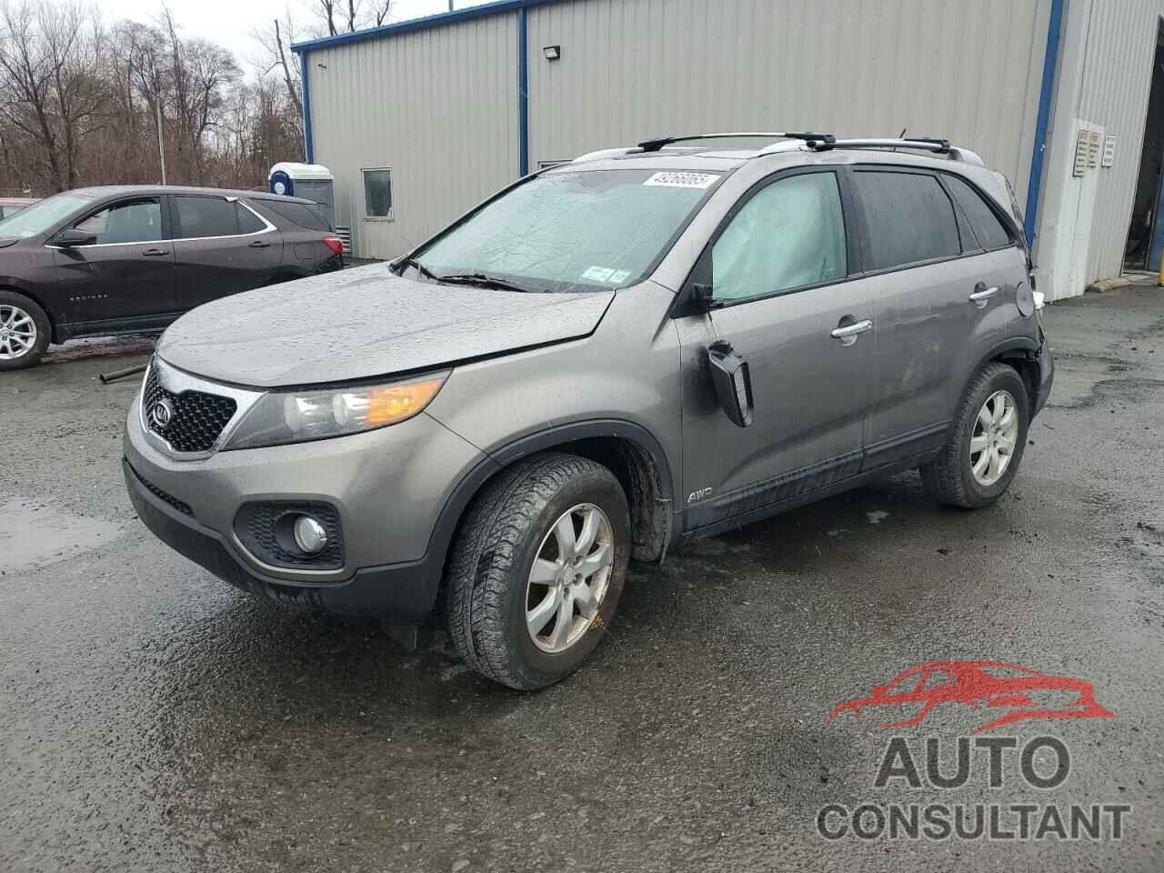 KIA SORENTO 2011 - 5XYKTCA13BG168687