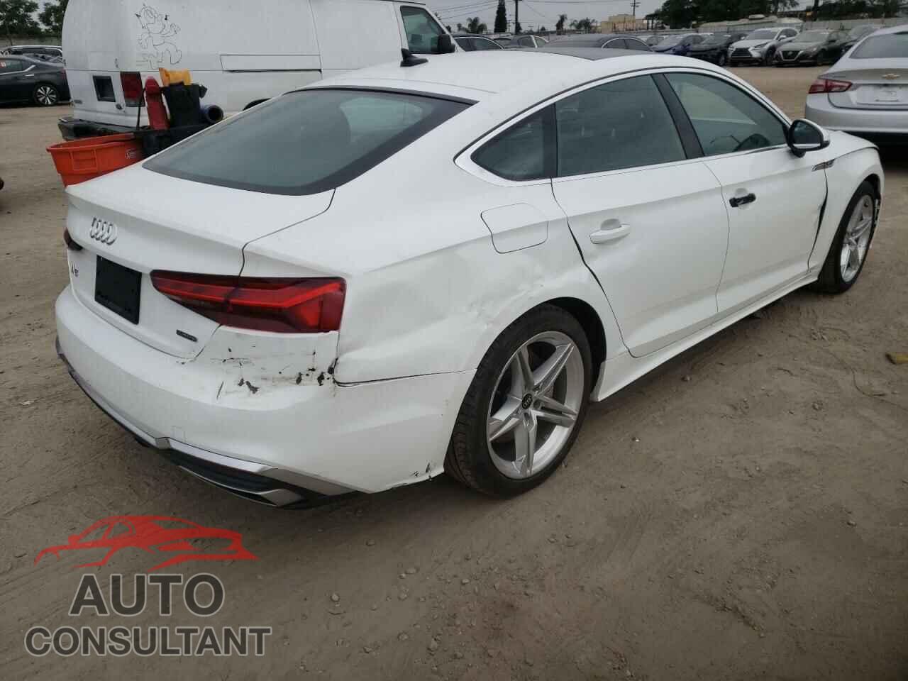 AUDI A5 2021 - WAUDACF54MA059987